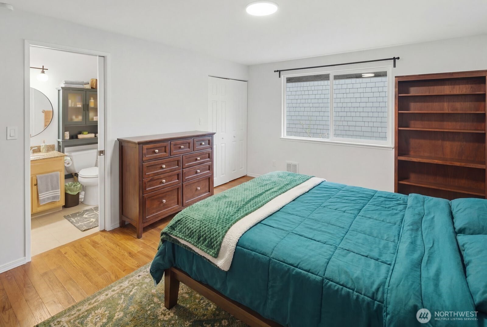 7431 212th Street SW #16, Edmonds, WA 98026