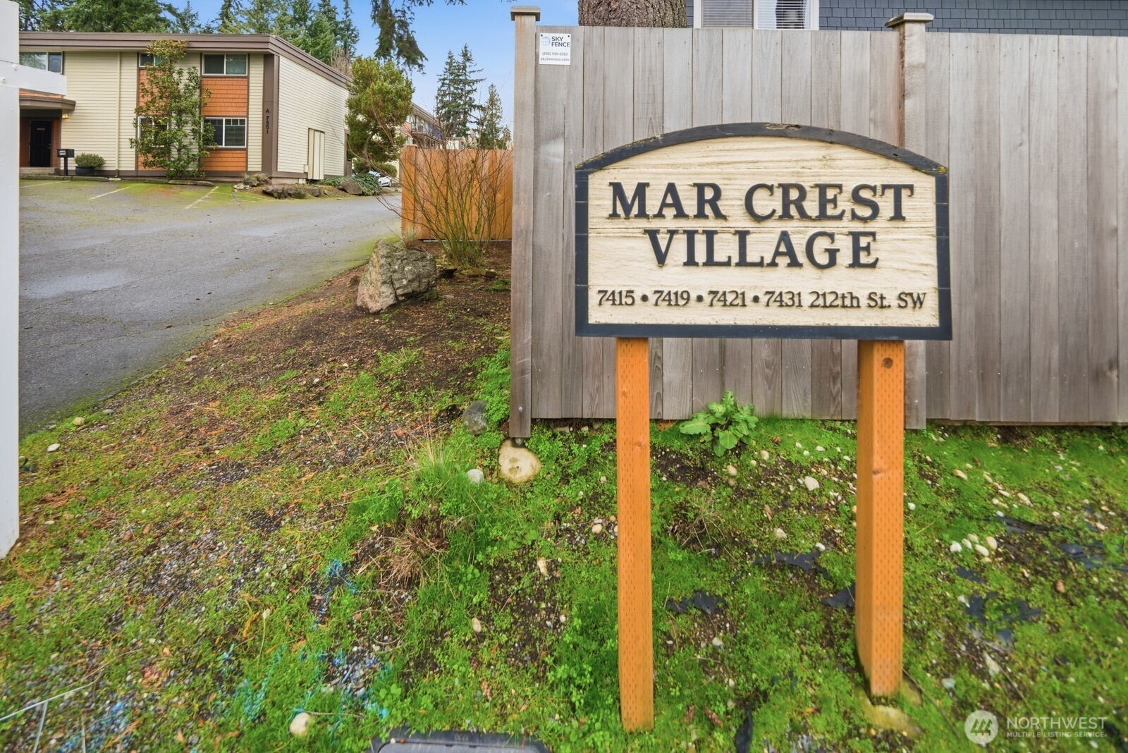 7431 212th Street SW #16, Edmonds, WA 98026