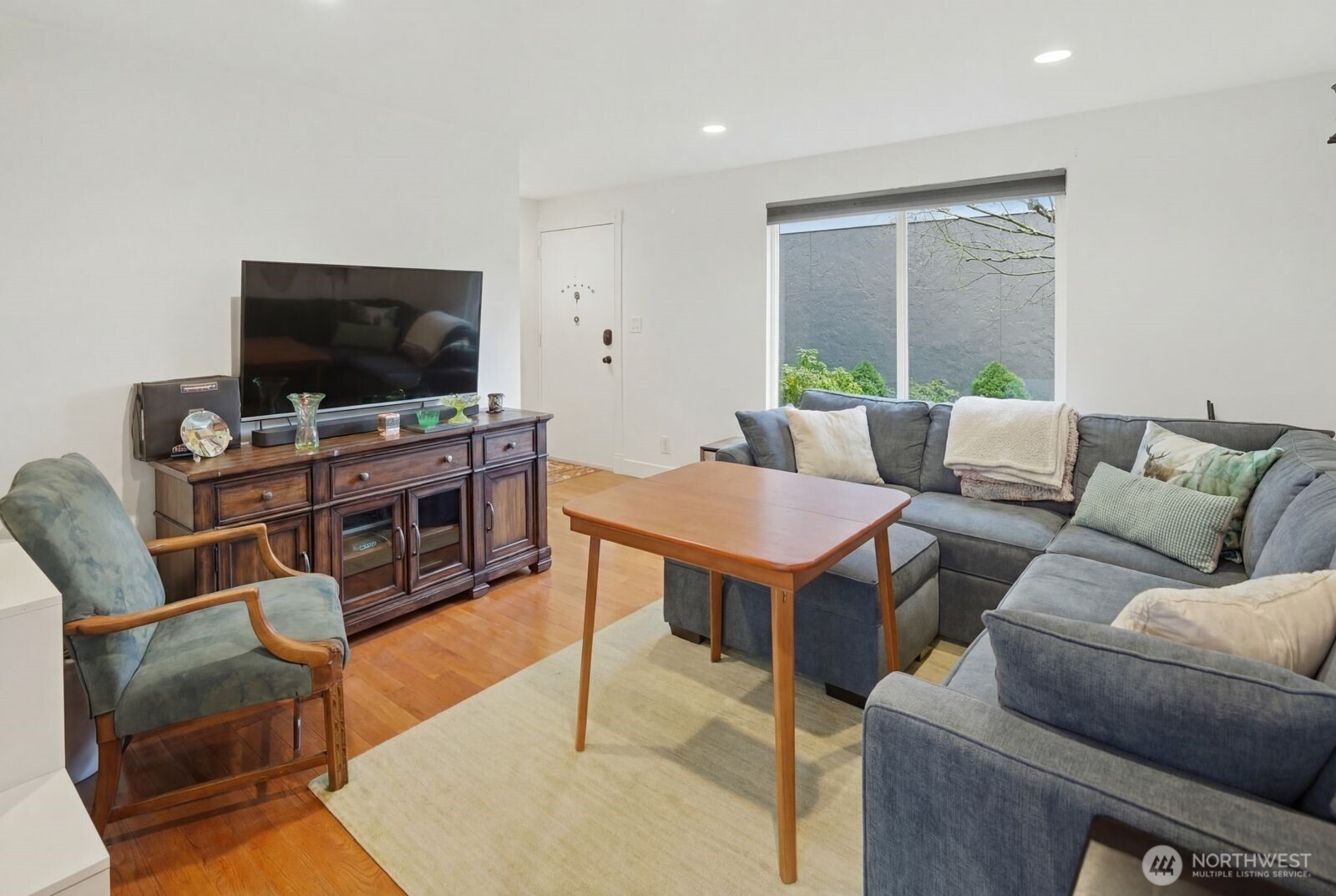 7431 212th Street SW #16, Edmonds, WA 98026