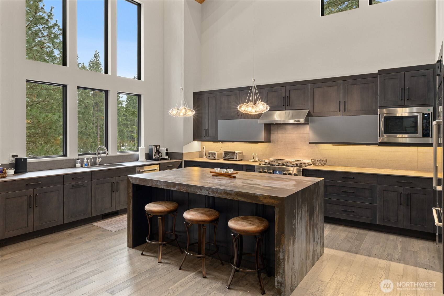 240 Portal Court , Cle Elum, WA 98922