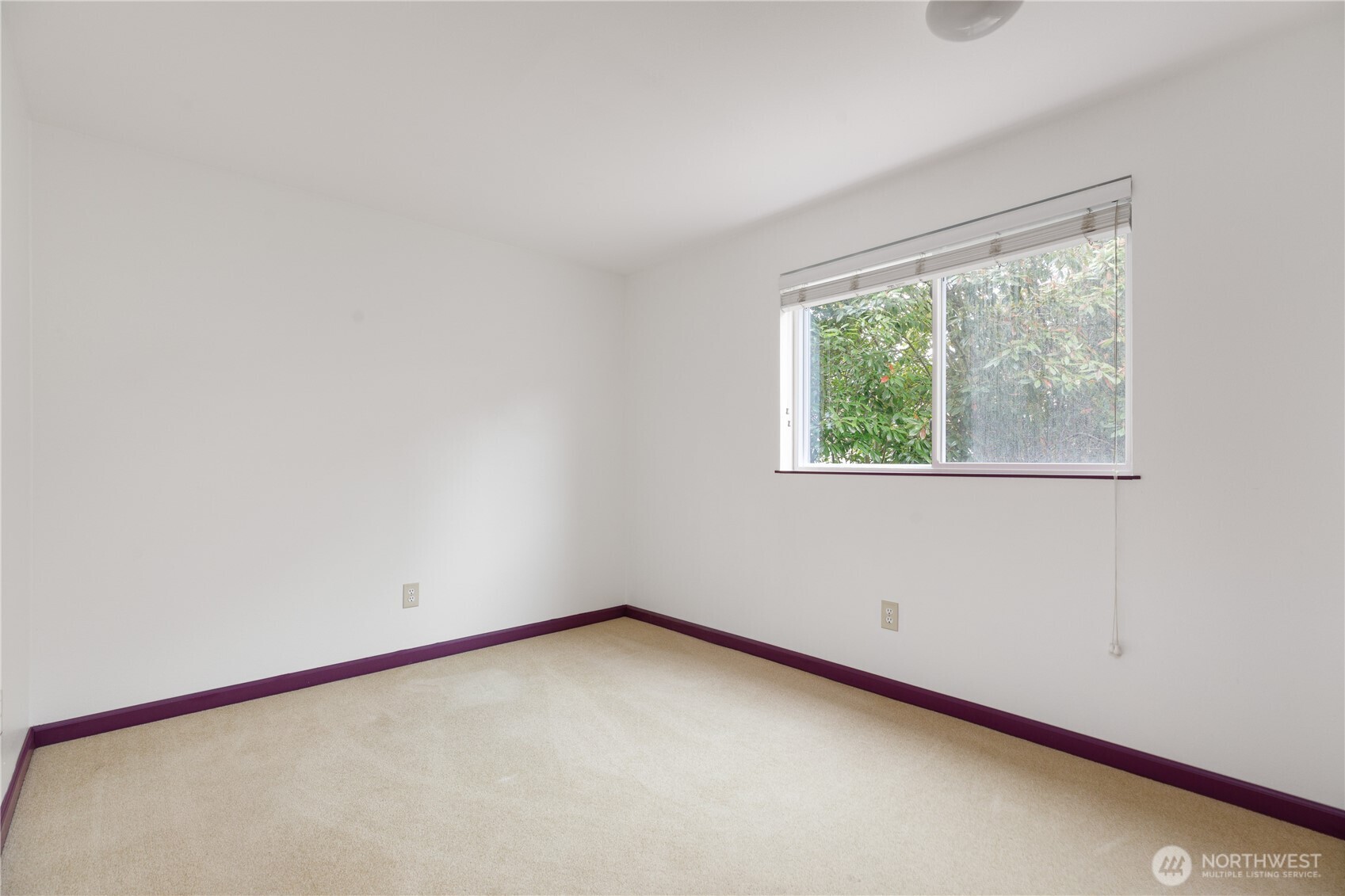 485 SW Bayshore Drive #B202, Oak Harbor, WA 98277