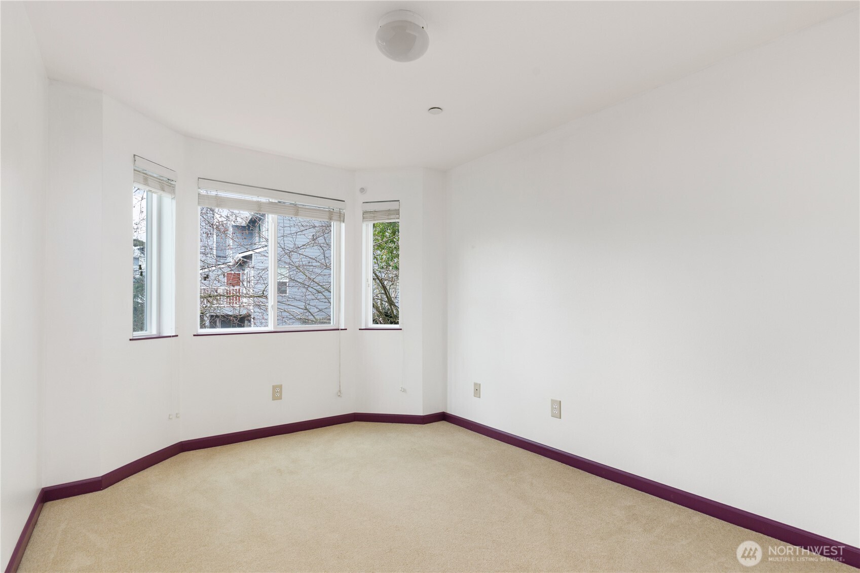 485 SW Bayshore Drive #B202, Oak Harbor, WA 98277