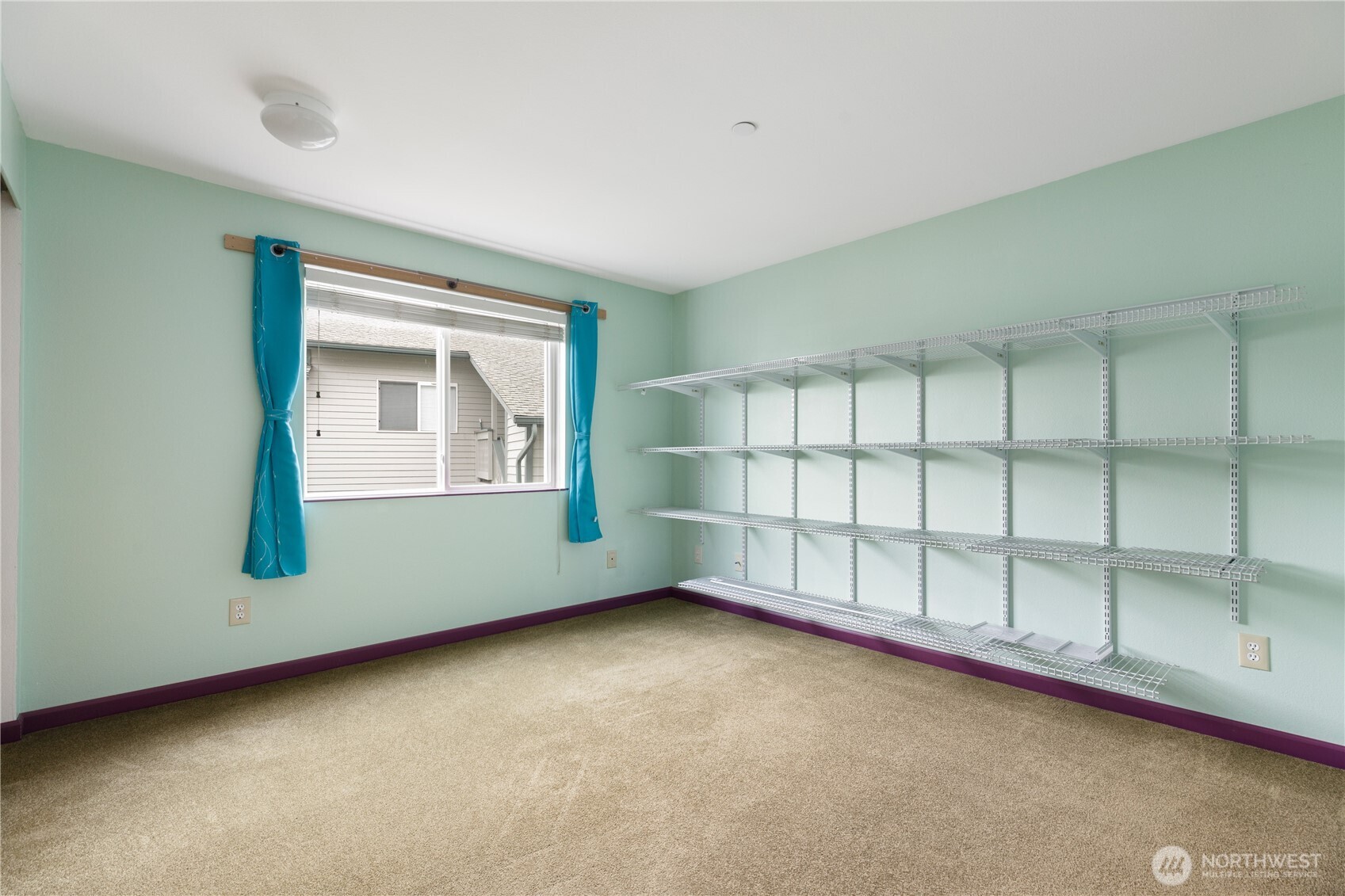 485 SW Bayshore Drive #B202, Oak Harbor, WA 98277