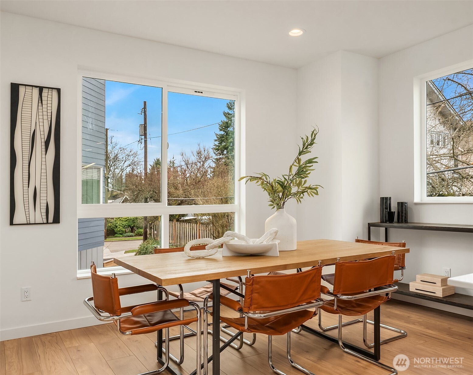 219 NE 75th Street , Seattle, WA 98115