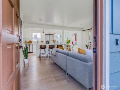 18 232nd Place SW, Bothell, WA 98021 - Photo 2