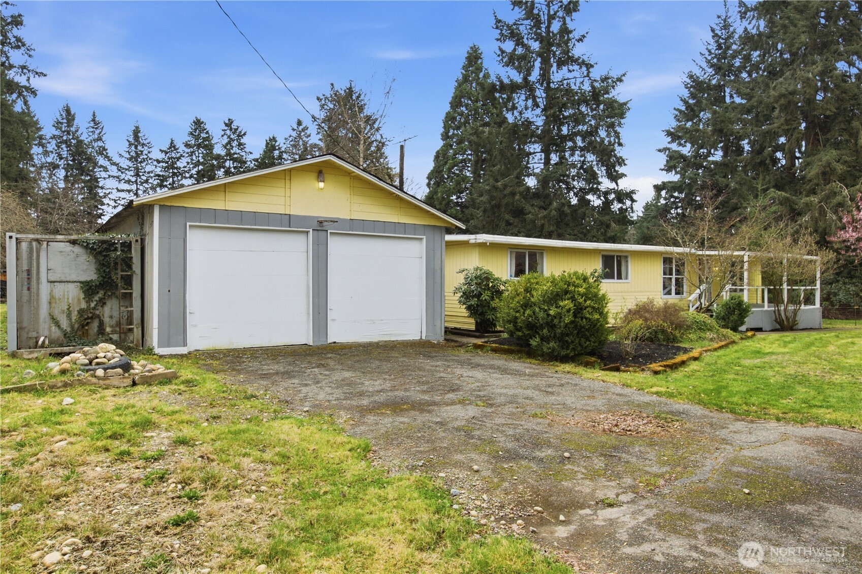 8214 191st Street E #2, Puyallup, WA 98375-2349