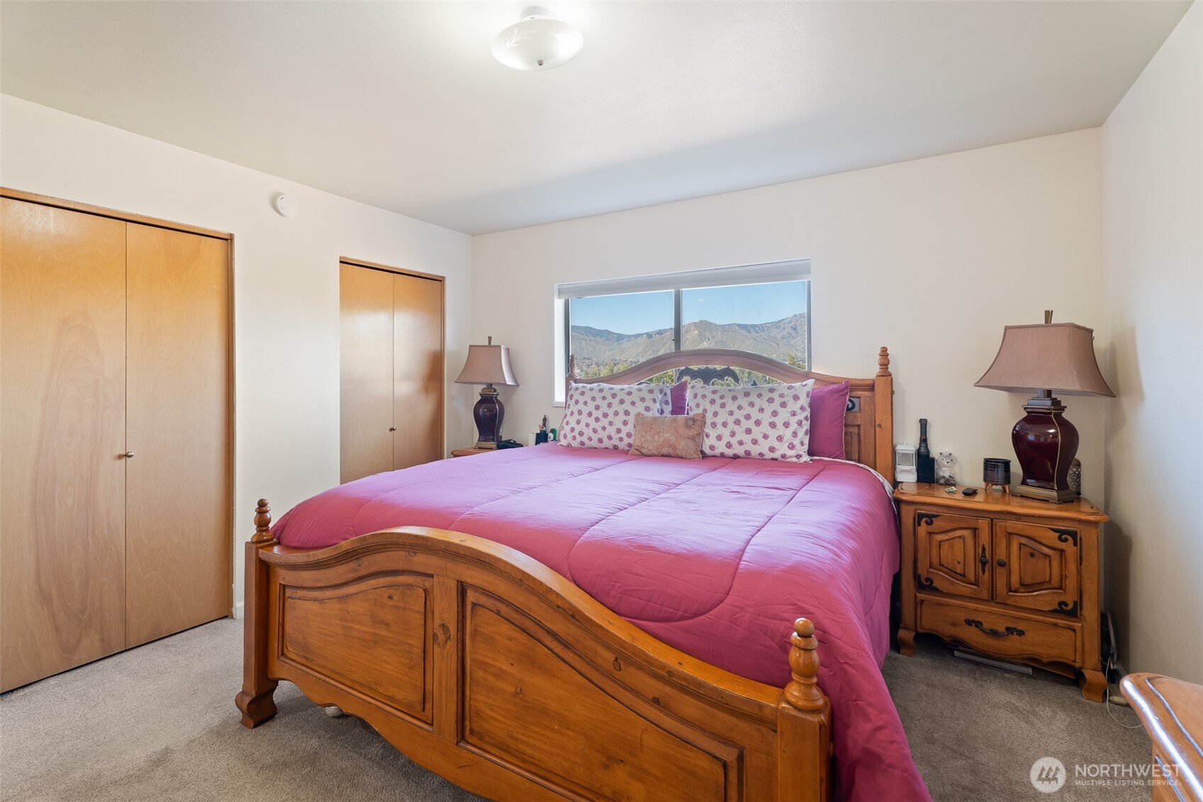 1716 N Anne Avenue , East Wenatchee, WA 98802