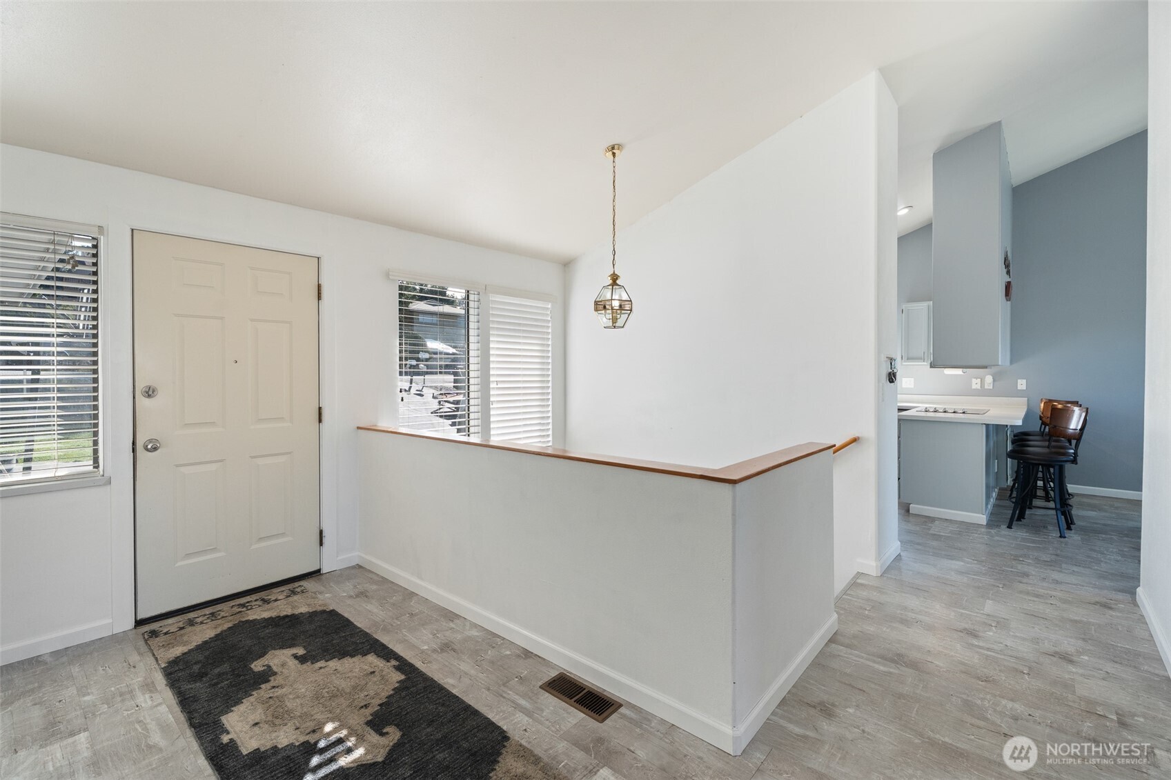 1716 N Anne Avenue , East Wenatchee, WA 98802