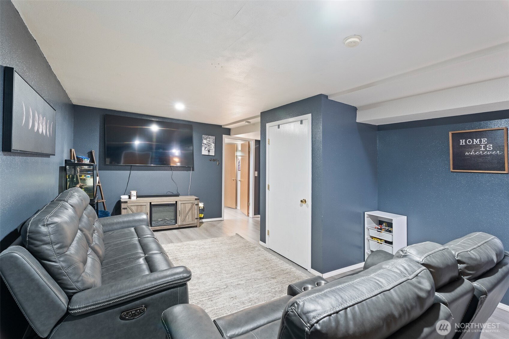 1716 N Anne Avenue , East Wenatchee, WA 98802