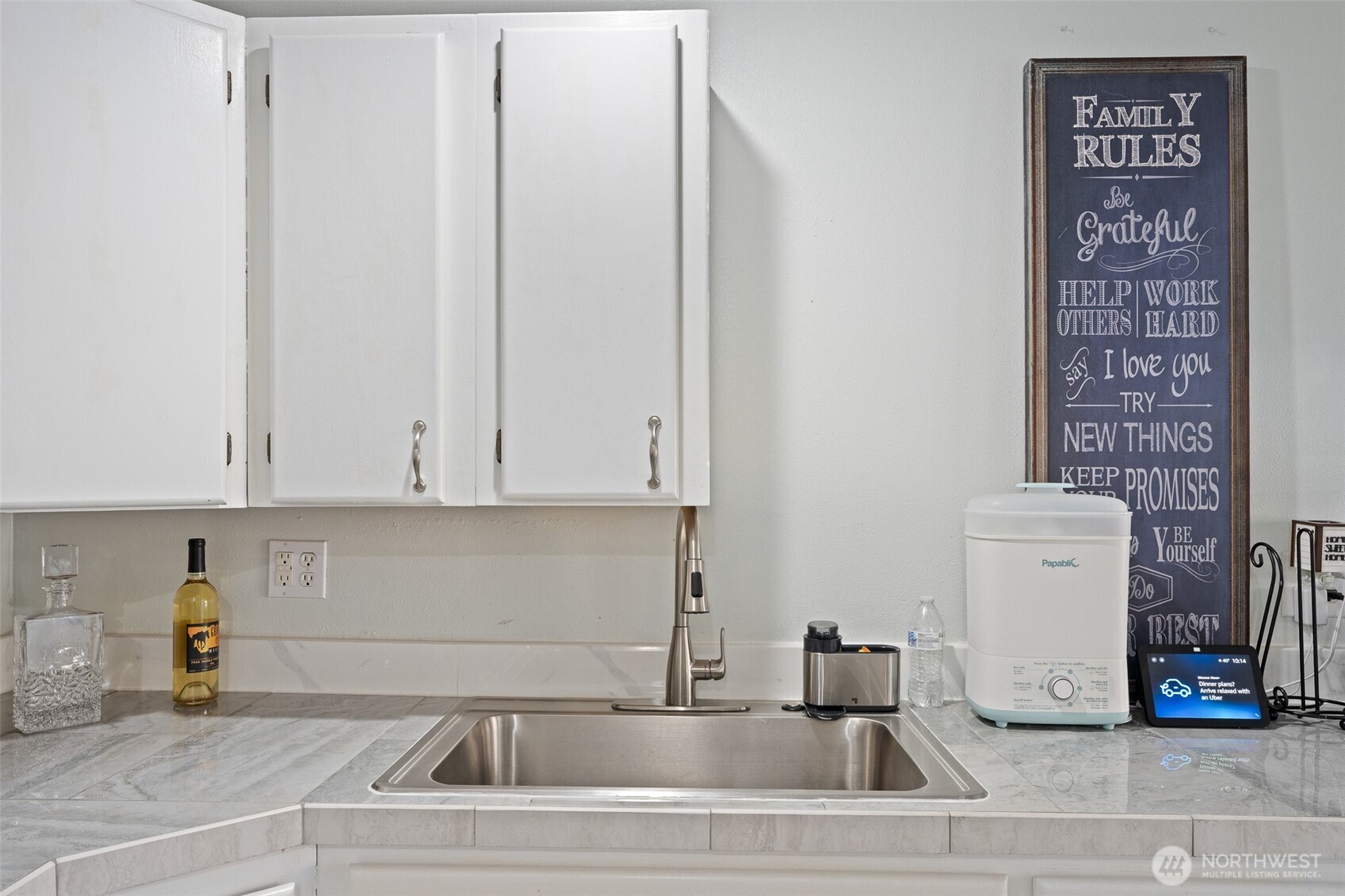 1716 N Anne Avenue , East Wenatchee, WA 98802