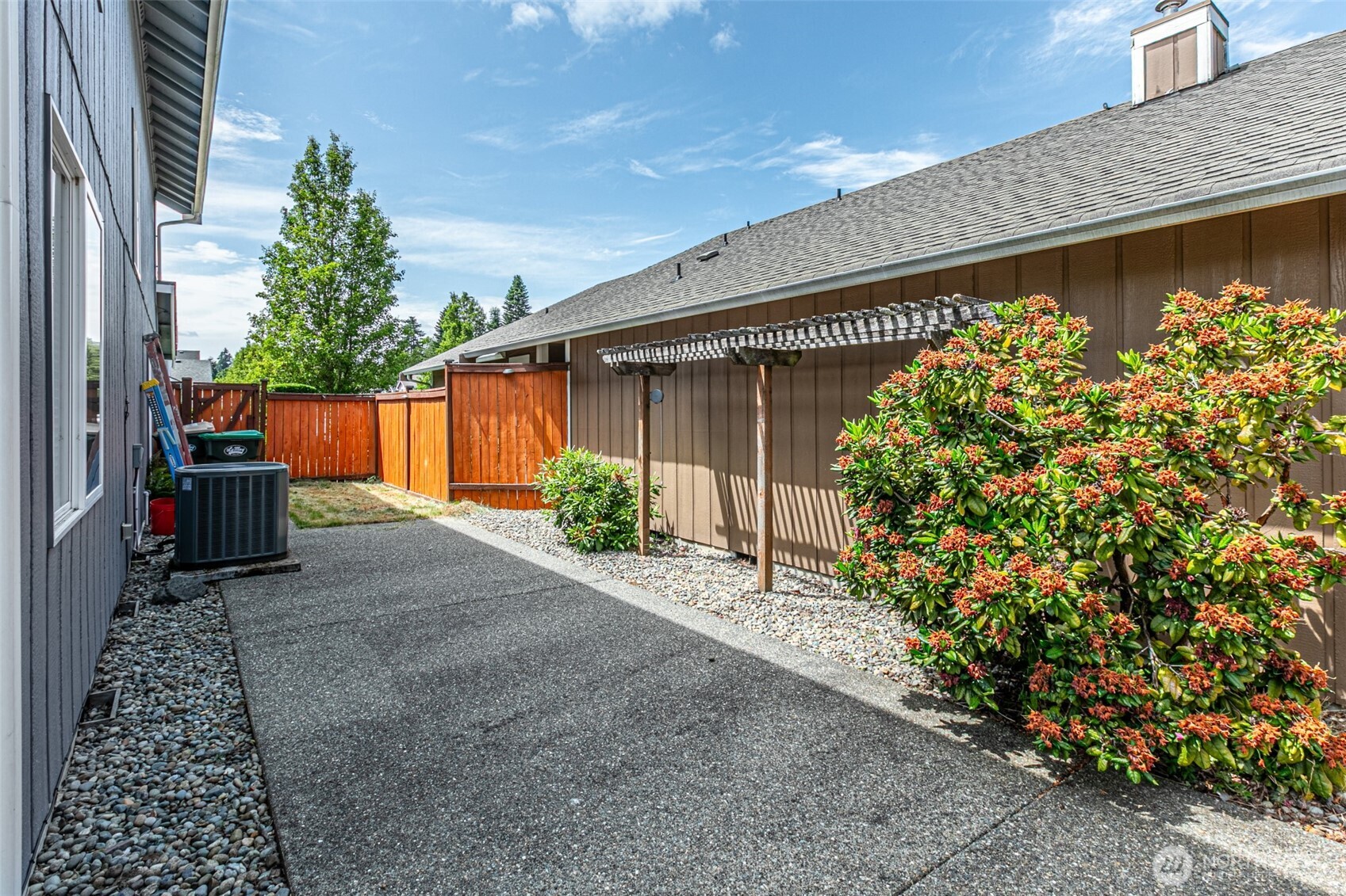 3720 Pine Creek Lane SE, Lacey, WA 98503