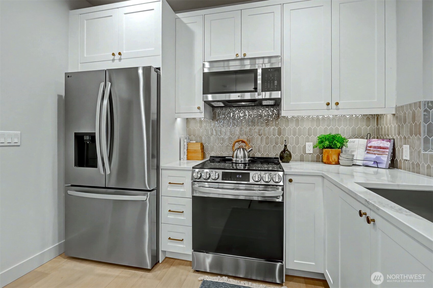 11219 NE 95th Street , Kirkland, WA 98033