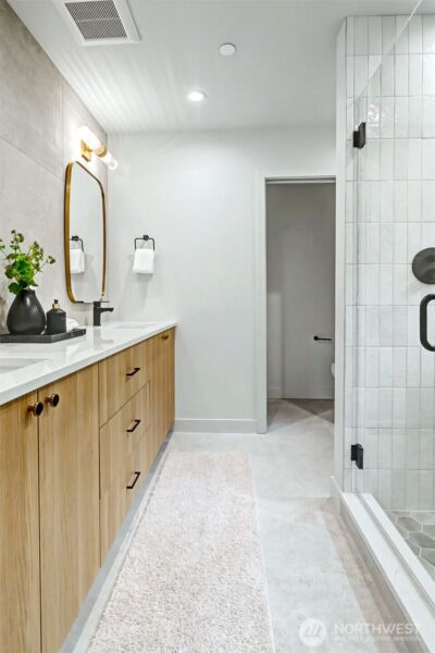 11219 NE 95th Street , Kirkland, WA 98033 - Photo 19