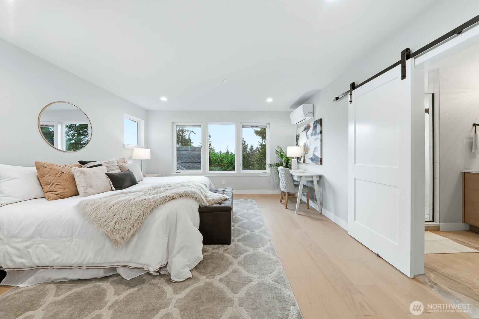 11217 NE 95th Street , Kirkland, WA 98033