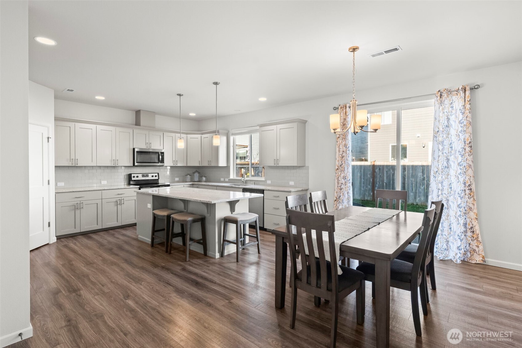 15352 Kayla Street SE, Yelm, WA 98597