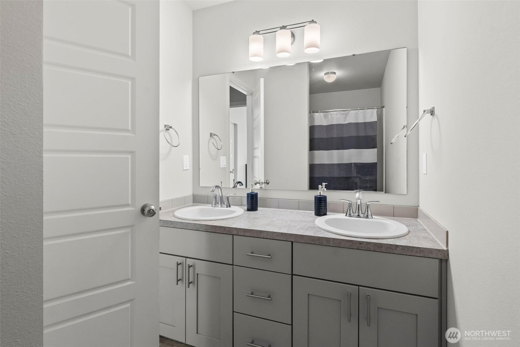 15352 Kayla Street SE, Yelm, WA 98597