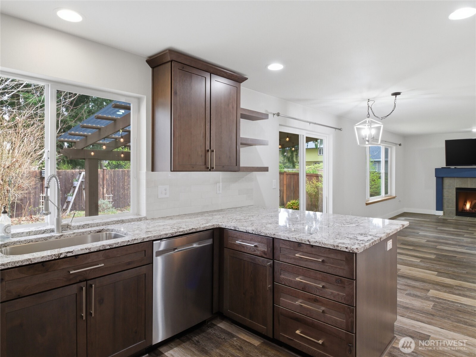 6740 Kirsop Village Drive SW, Olympia, WA 98512-7901