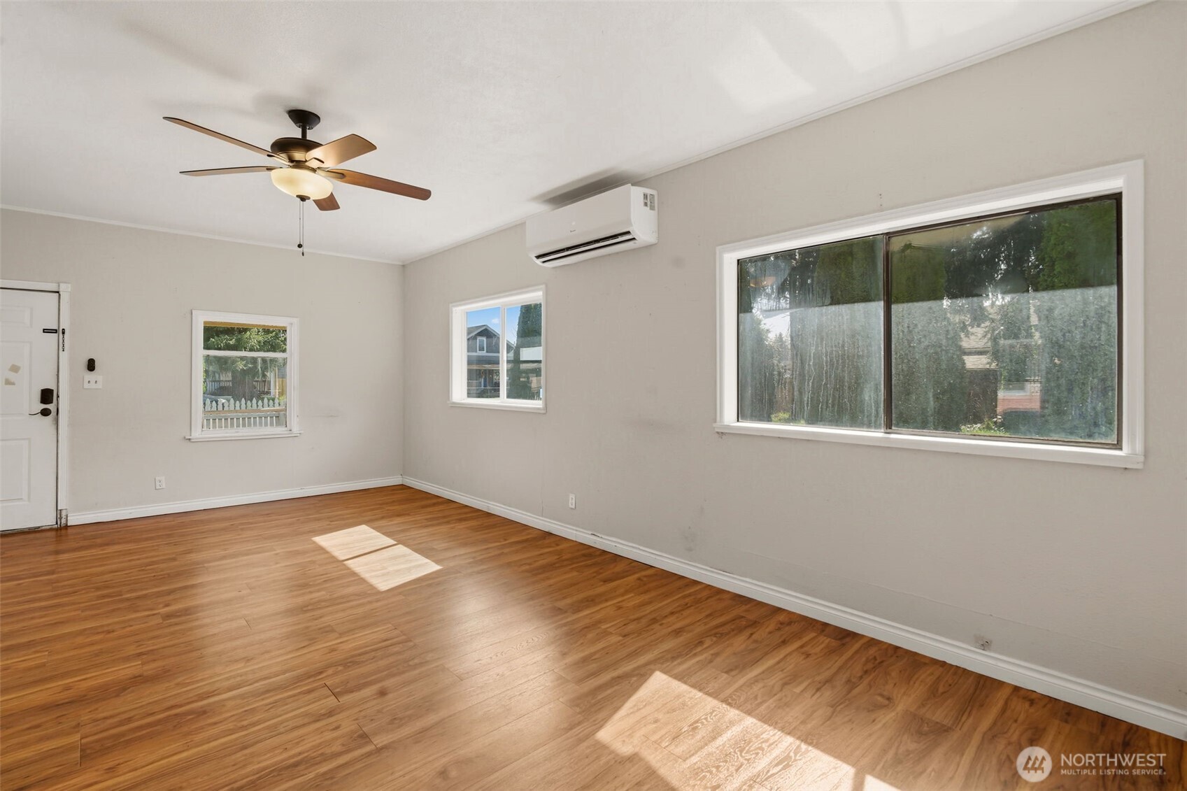 1013 S Tower Avenue , Centralia, WA 98531