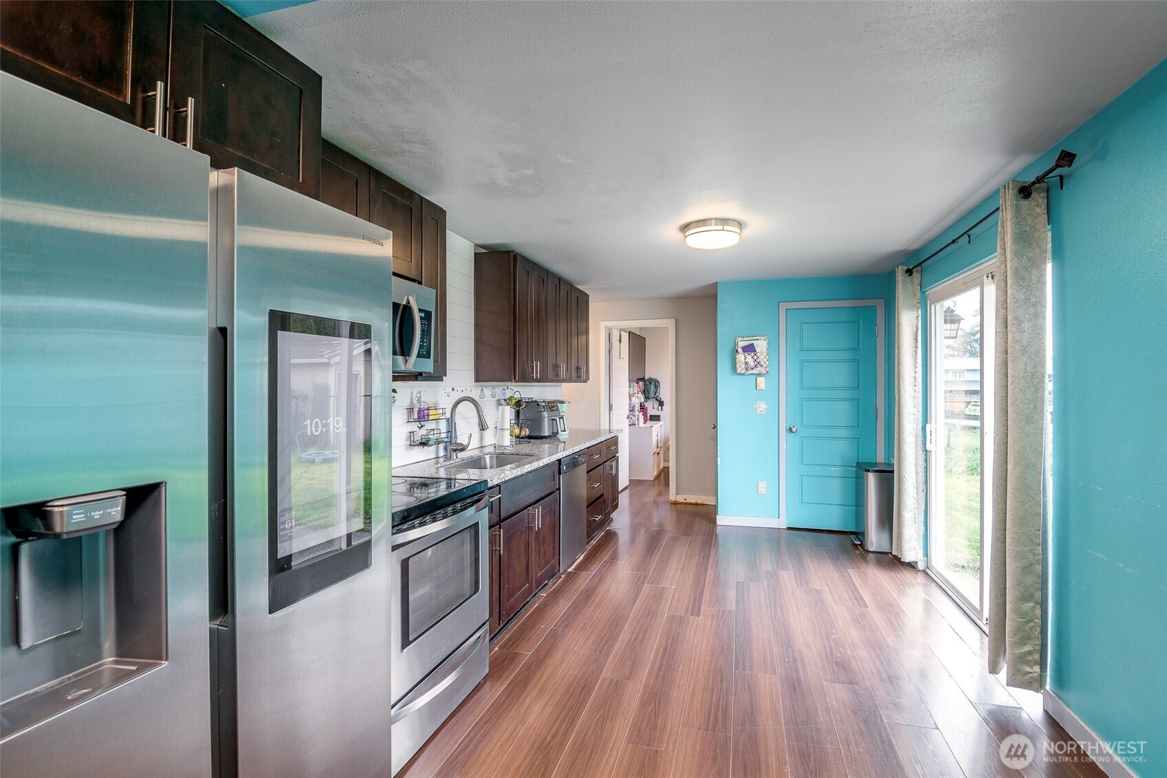 6655 E Portland Avenue , Tacoma, WA 98404