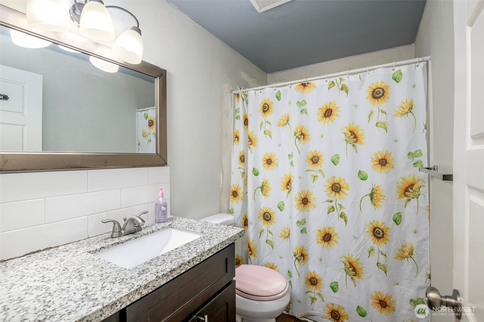 6655 E Portland Avenue , Tacoma, WA 98404