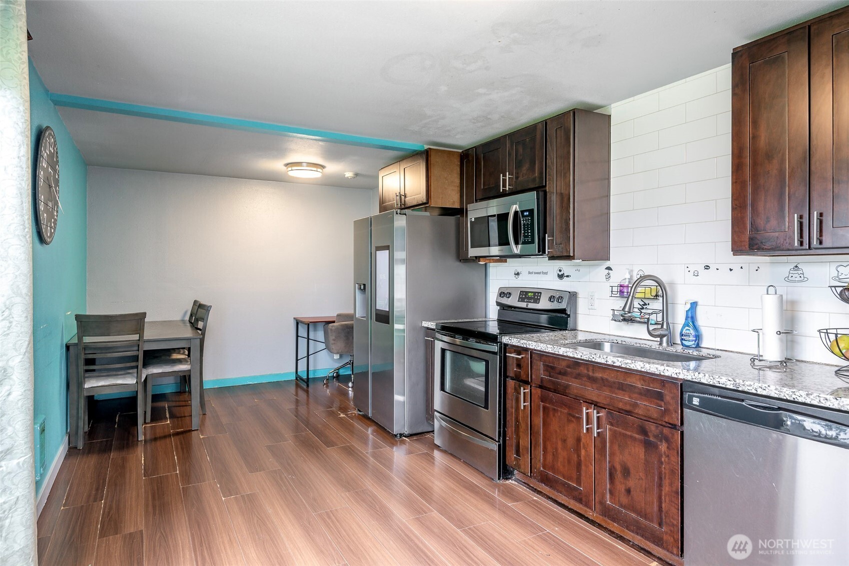 6655 E Portland Avenue , Tacoma, WA 98404