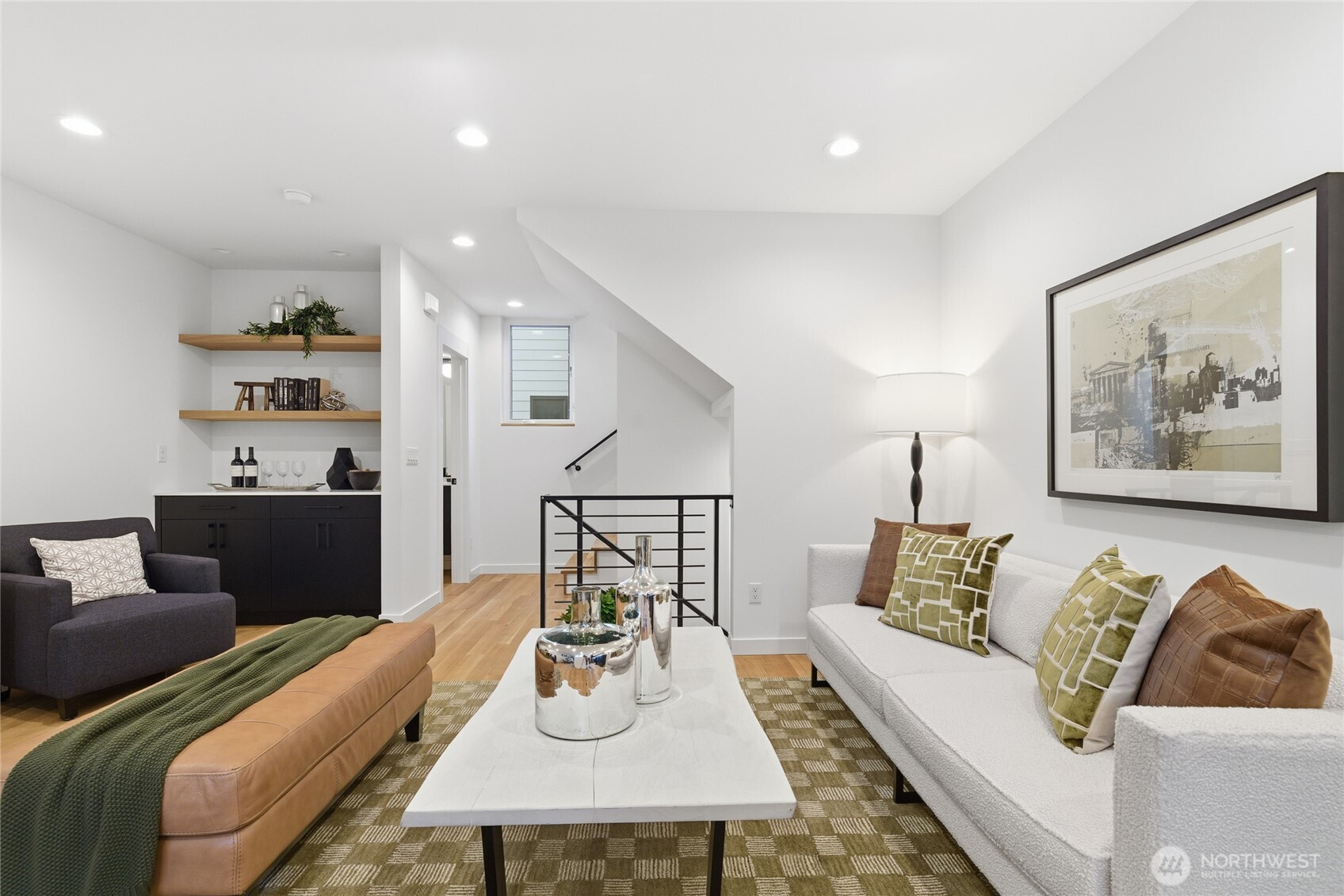 3646 Greenwood Avenue N #B, Seattle, WA 98103