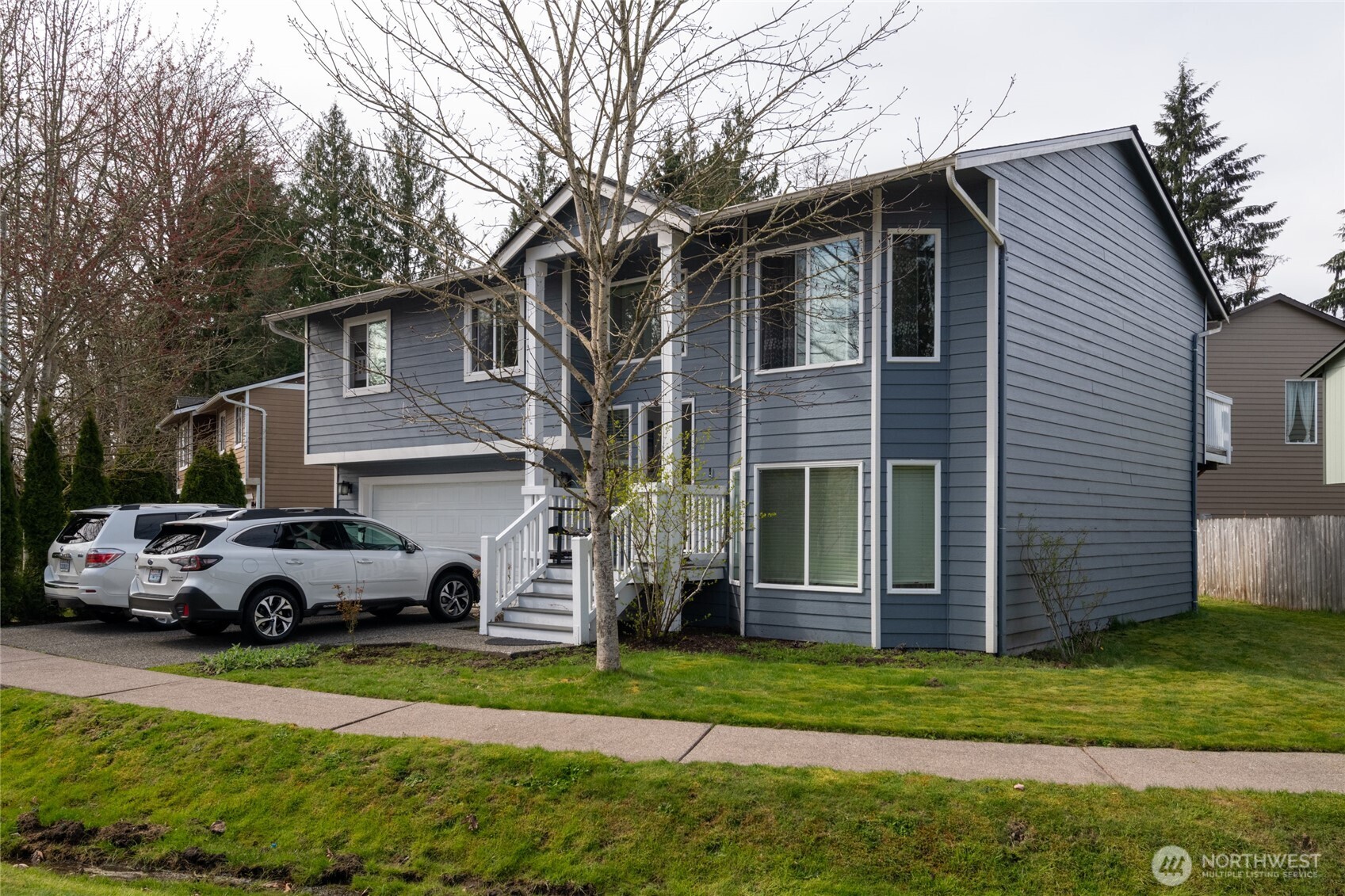 810 84th Drive NE, Lake Stevens, WA 98258-9825