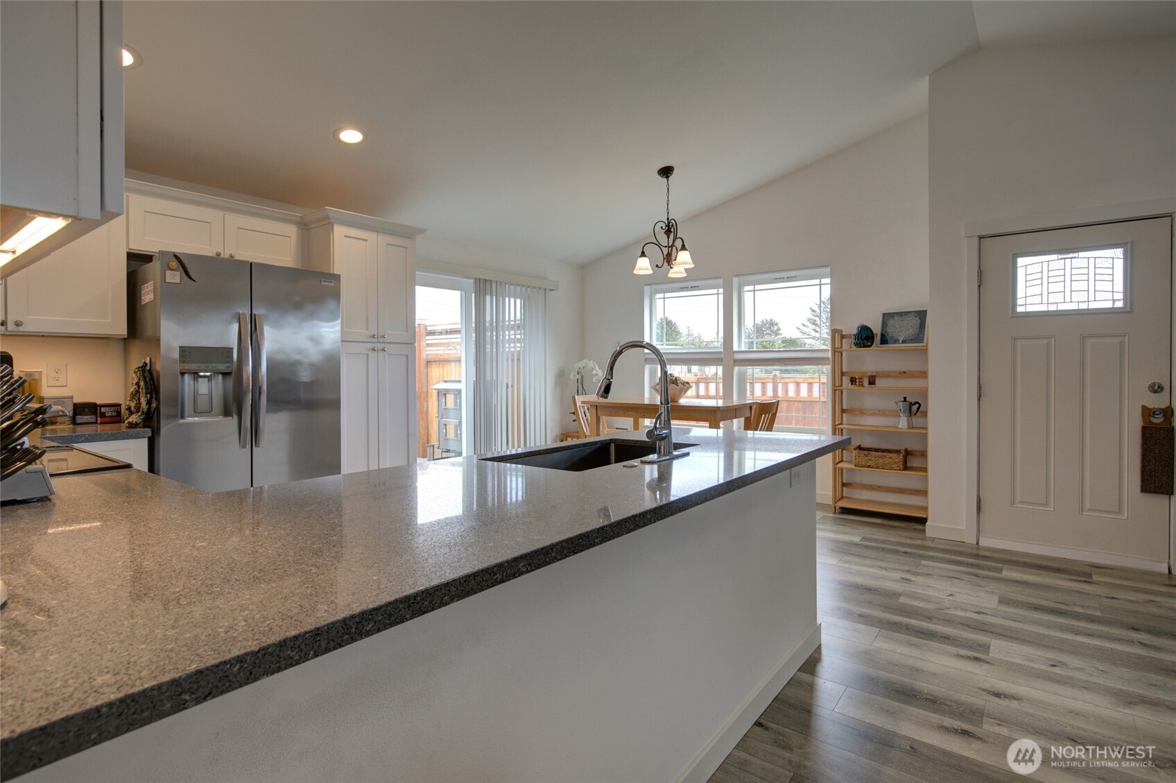 531 Point Brown Avenue SW, Ocean Shores, WA 98569