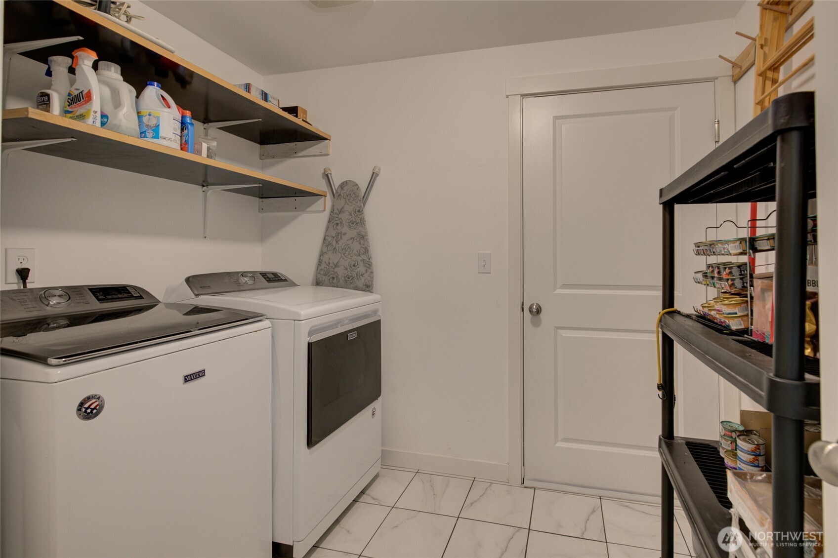 531 Point Brown Avenue SW, Ocean Shores, WA 98569