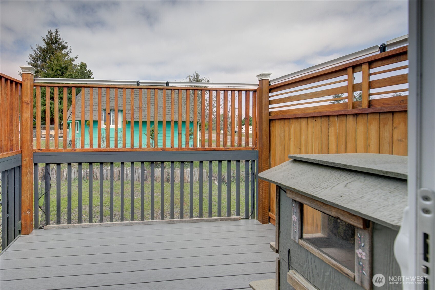 531 Point Brown Avenue SW, Ocean Shores, WA 98569