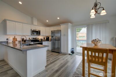 531 Point Brown Avenue SW, Ocean Shores, WA 98569 - Photo 5