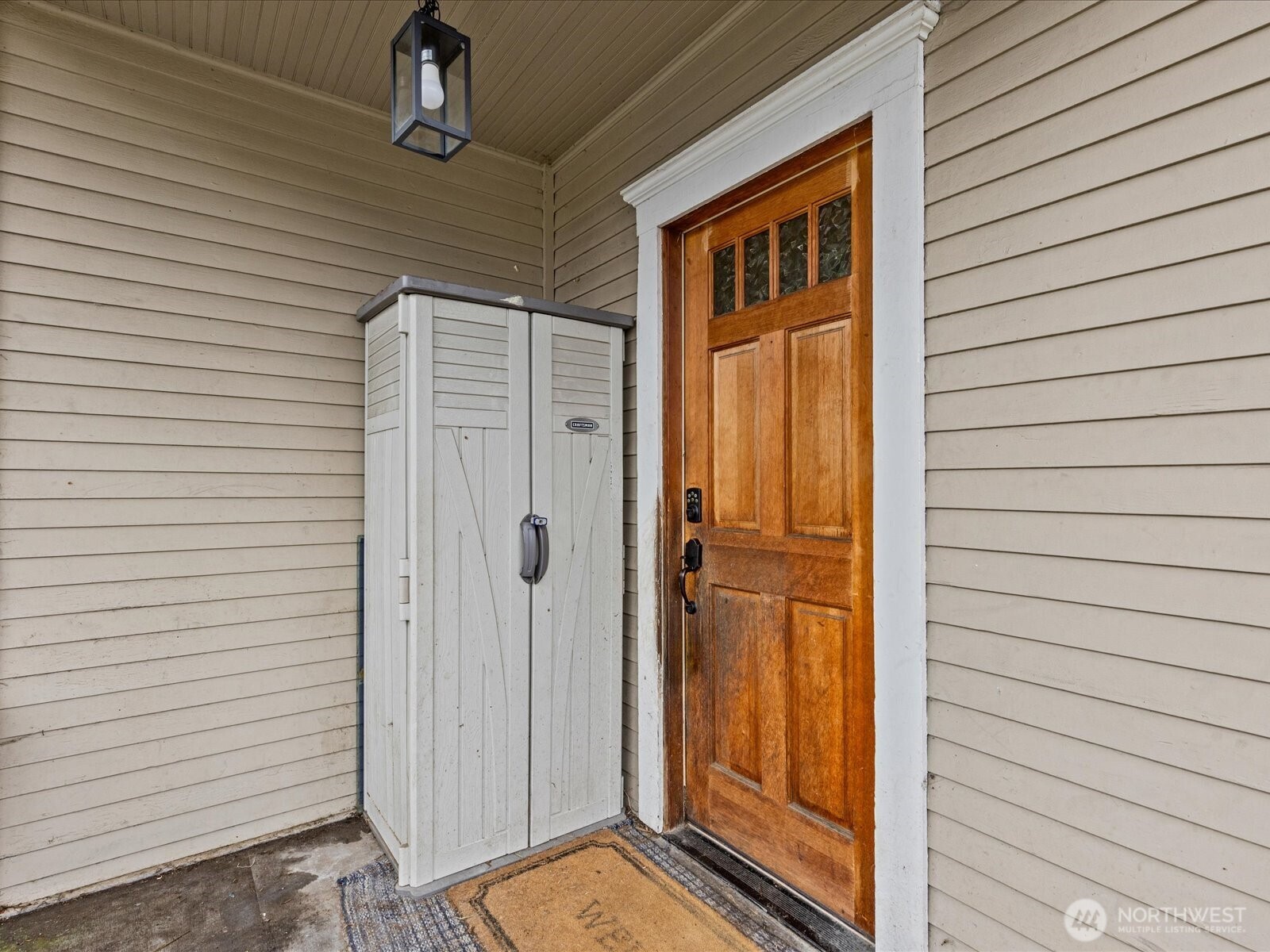 6807 Commercial Avenue , Everett, WA 98203-5304