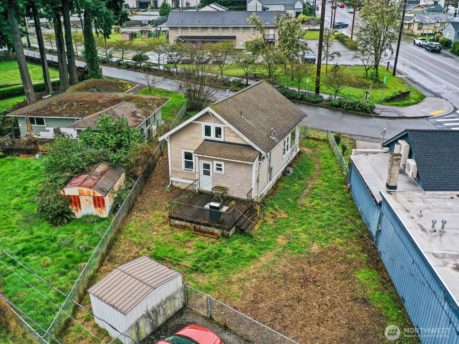 6807 Commercial Avenue , Everett, WA 98203-5304