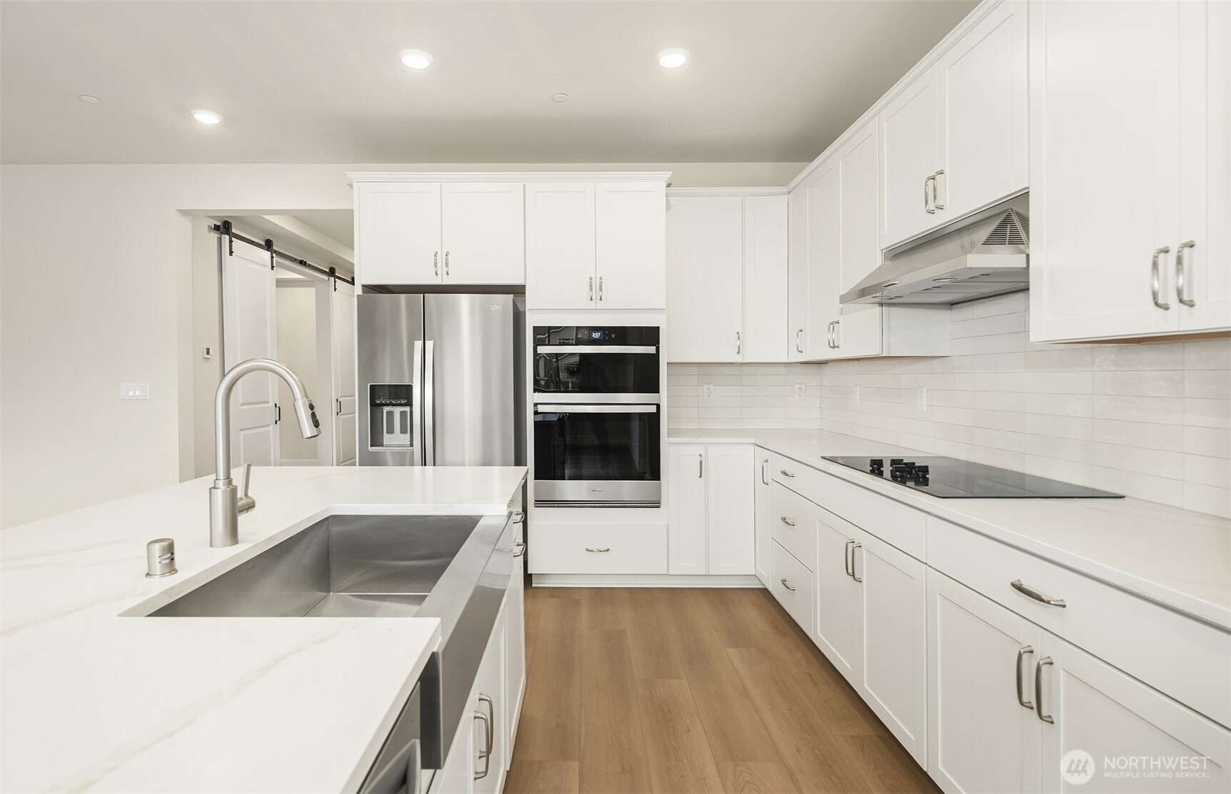 23455 Marinwood Circle NE #0712, Kingston, WA 98346