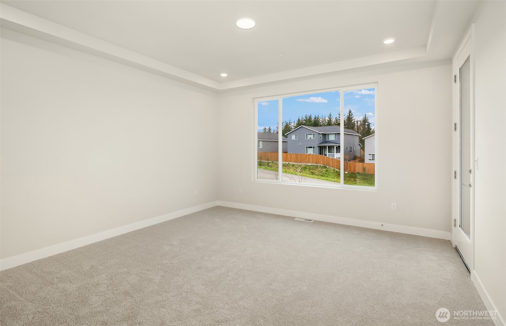 23455 Marinwood Circle NE #0712, Kingston, WA 98346