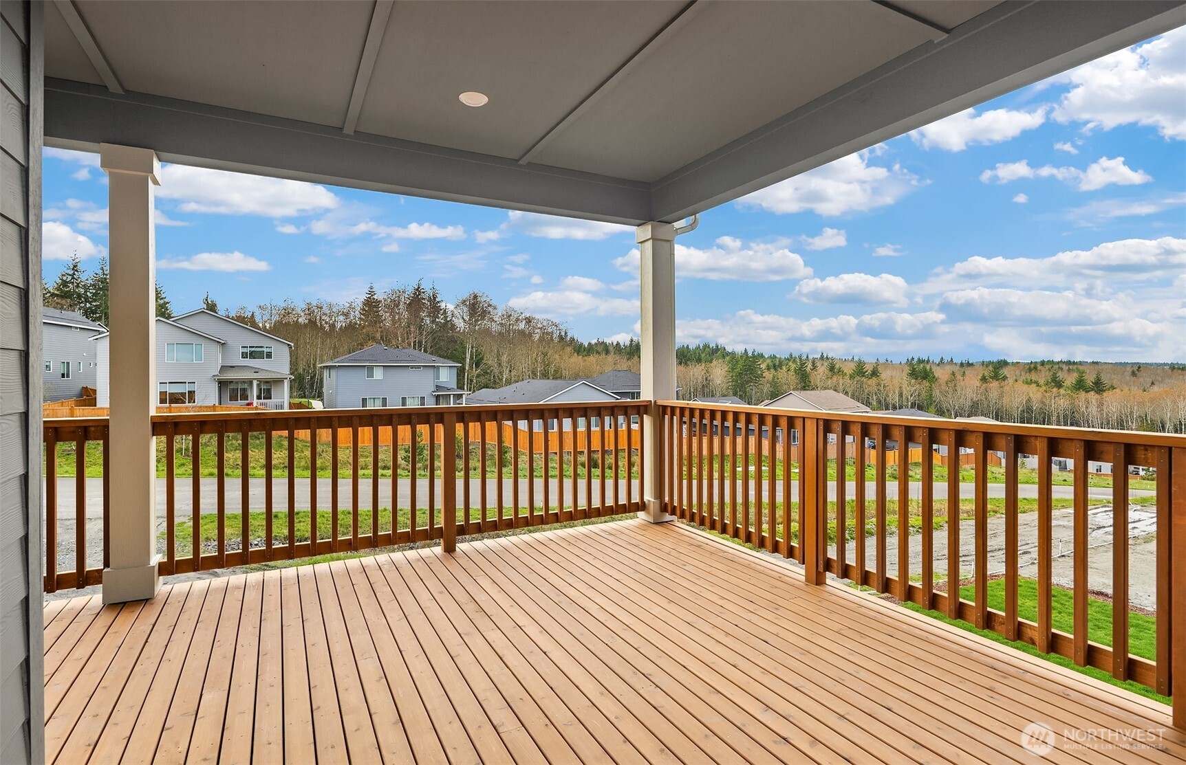 23455 Marinwood Circle NE #0712, Kingston, WA 98346