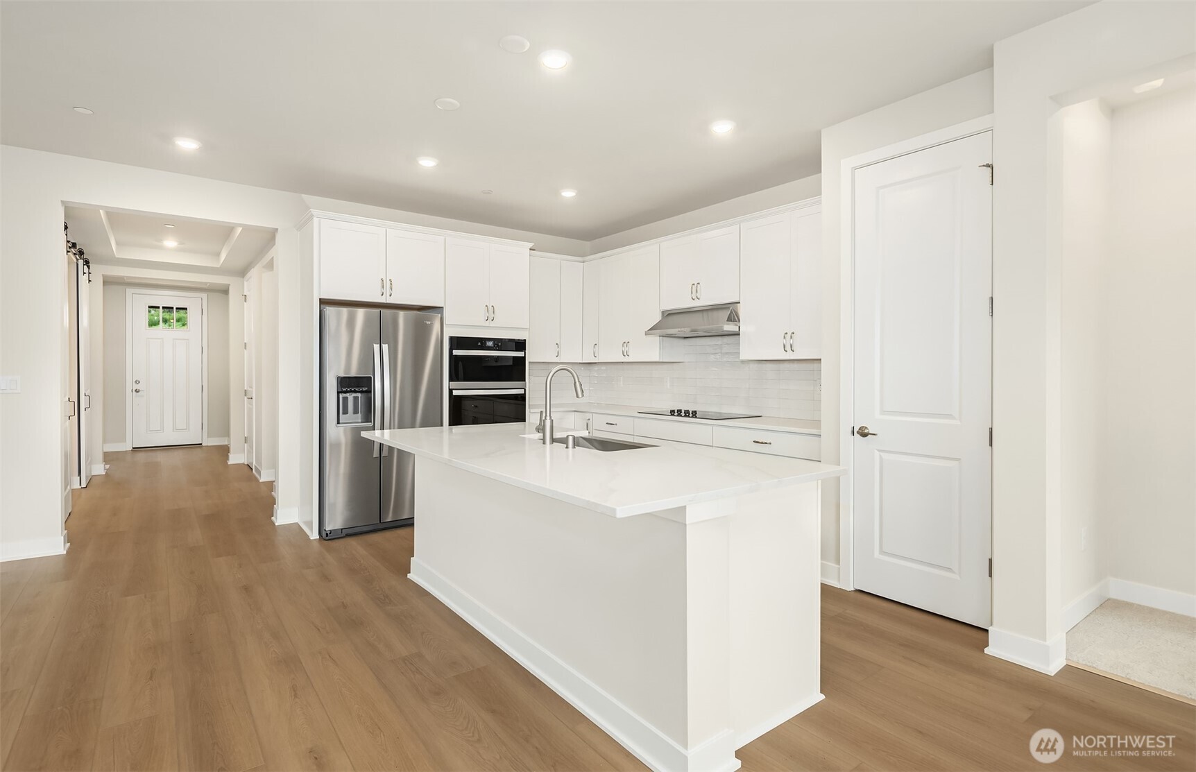 23455 Marinwood Circle NE #0712, Kingston, WA 98346