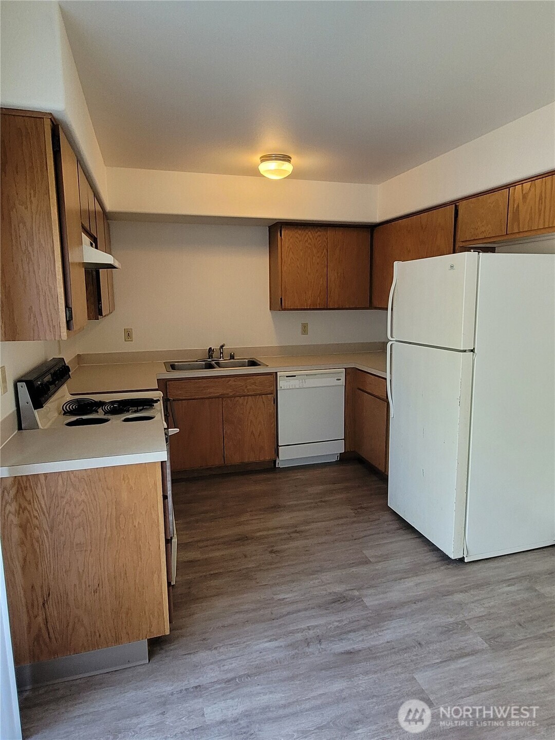 1818 W Crouse Street , Moses Lake, WA 98837