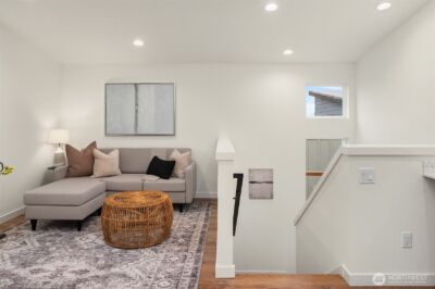 221 NE 75th Street , Seattle, WA 98115 - Photo 23