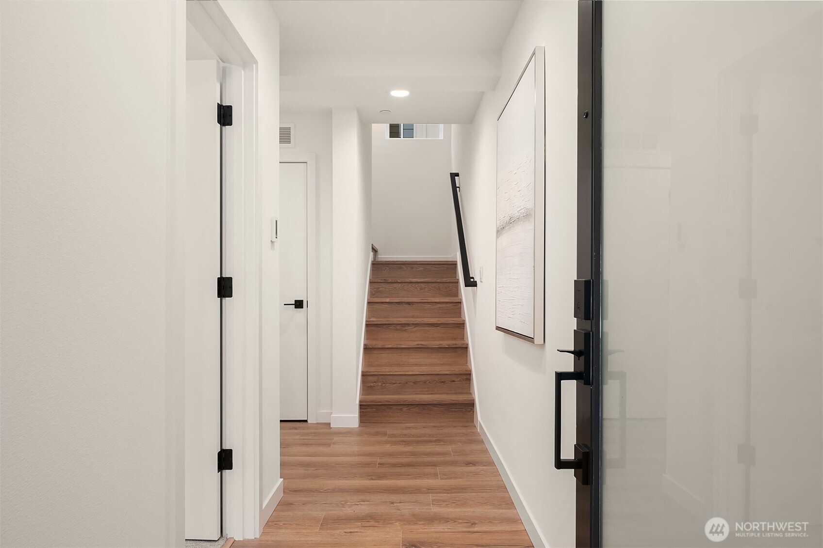 221 NE 75th Street , Seattle, WA 98115