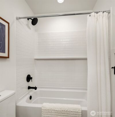 221 NE 75th Street , Seattle, WA 98115 - Photo 7