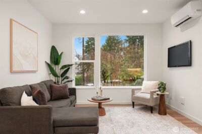 221 NE 75th Street , Seattle, WA 98115 - Photo 9