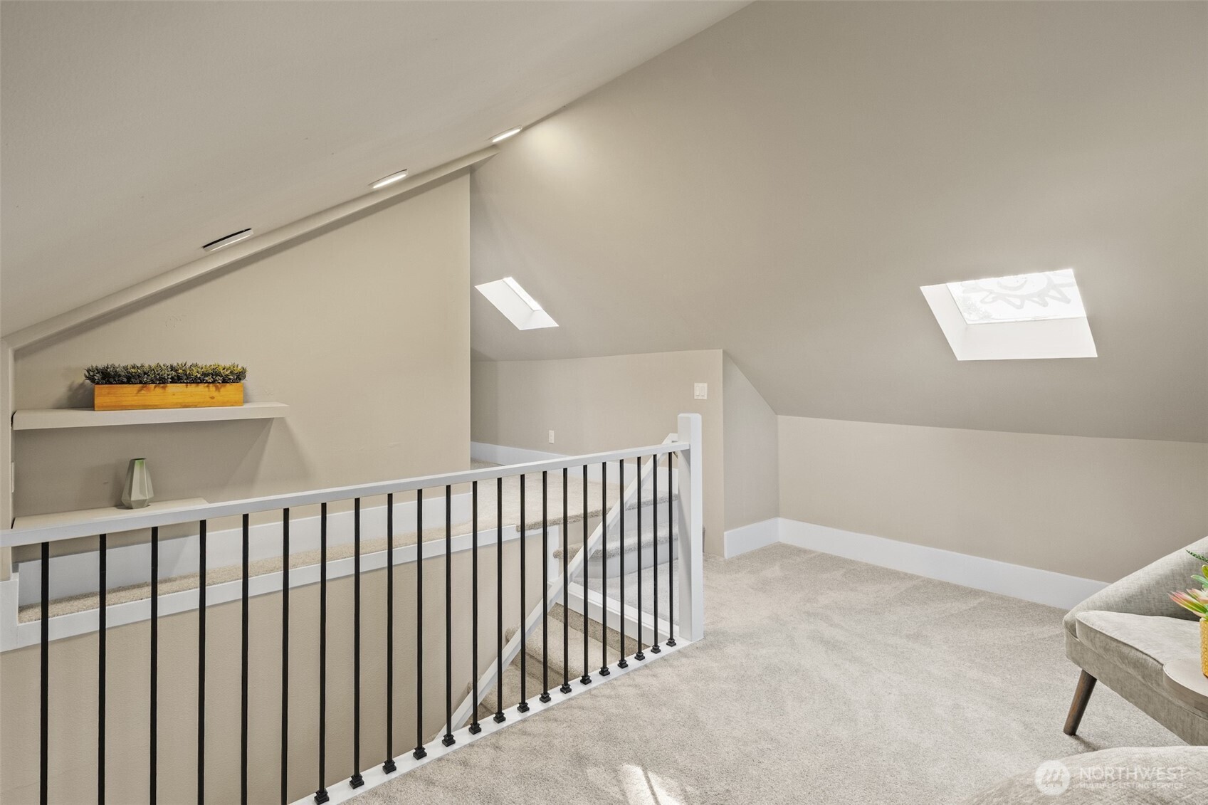 9547 Wallingford Avenue N, Seattle, WA 98103