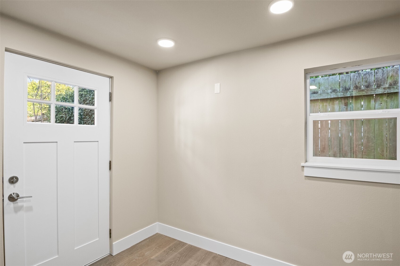 9547 Wallingford Avenue N, Seattle, WA 98103