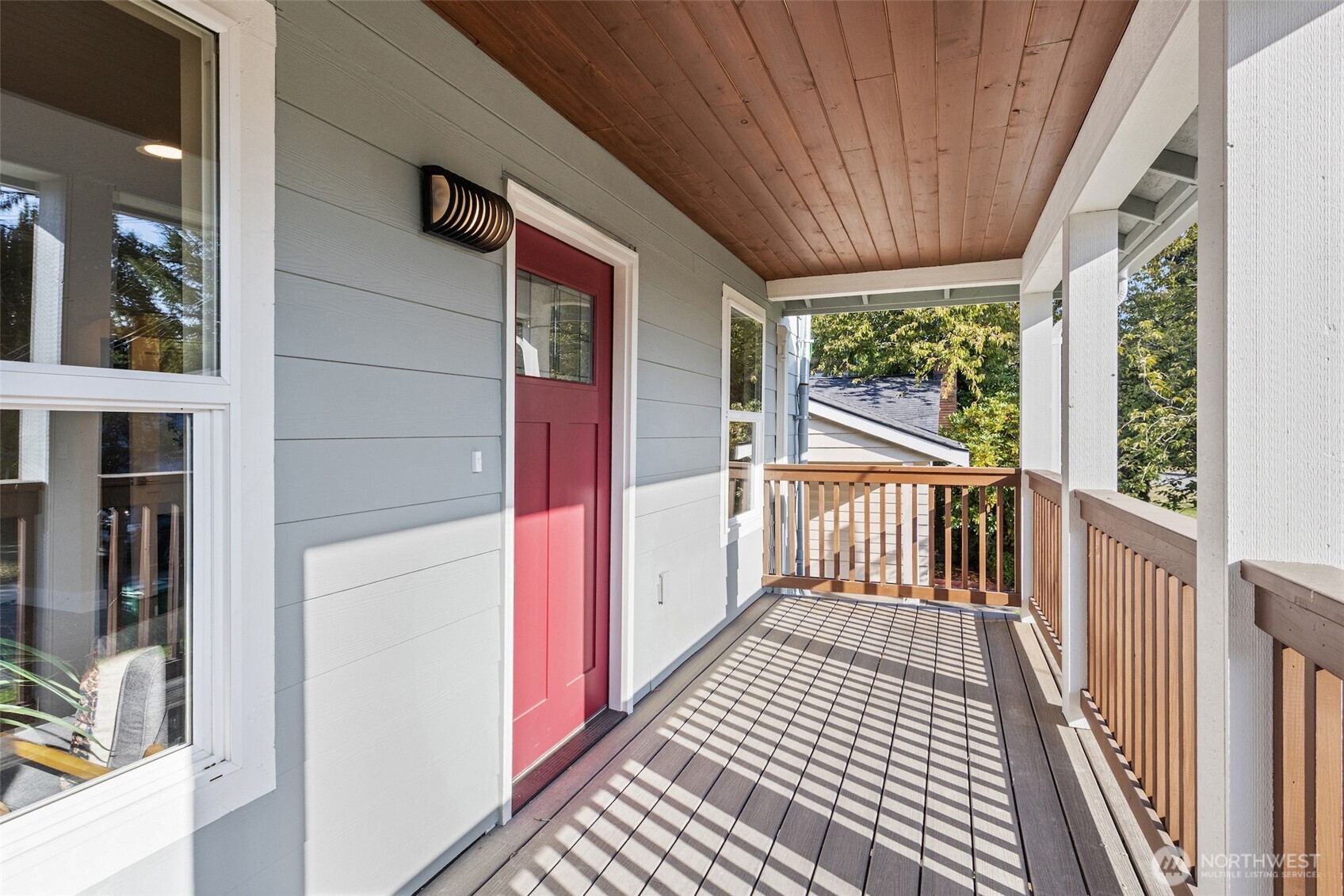 9547 Wallingford Avenue N, Seattle, WA 98103