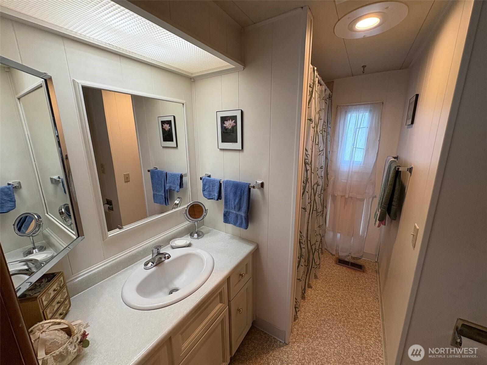 1200 Lincoln Street #255, Bellingham, WA 98229