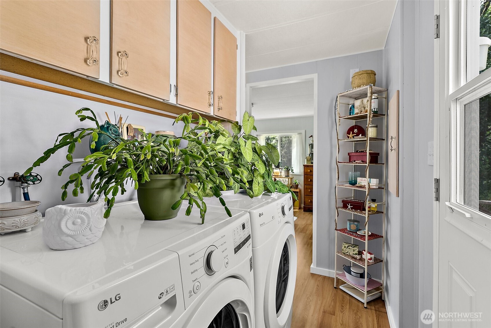 1050 Howard Street #9, Raymond, WA 98577