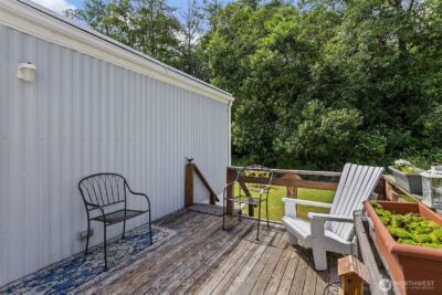 1050 Howard Street #9, Raymond, WA 98577 - Photo 17