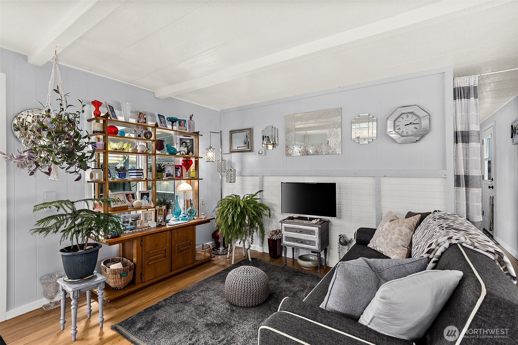 1050 Howard Street #9, Raymond, WA 98577