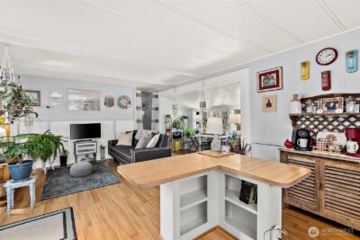 1050 Howard Street #9, Raymond, WA 98577 - Photo 10